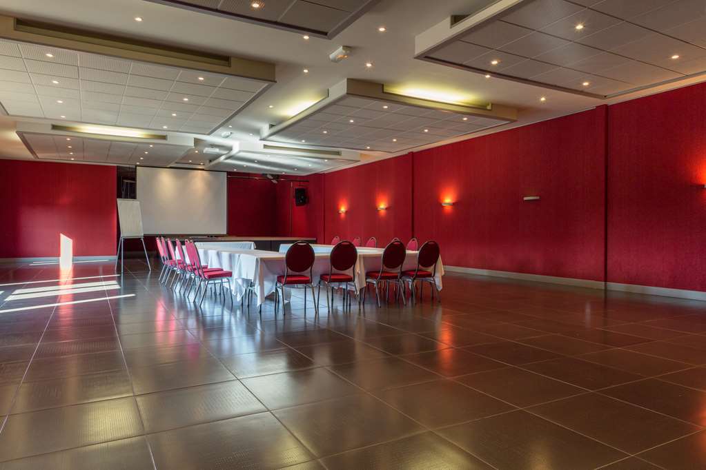 Hotel Confort Le Moulin Rouge Terrasson Kemudahan gambar